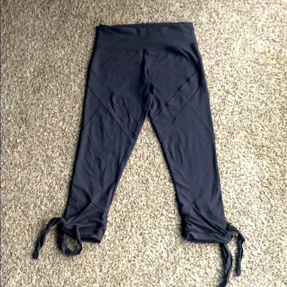 Lululemon crop leggings